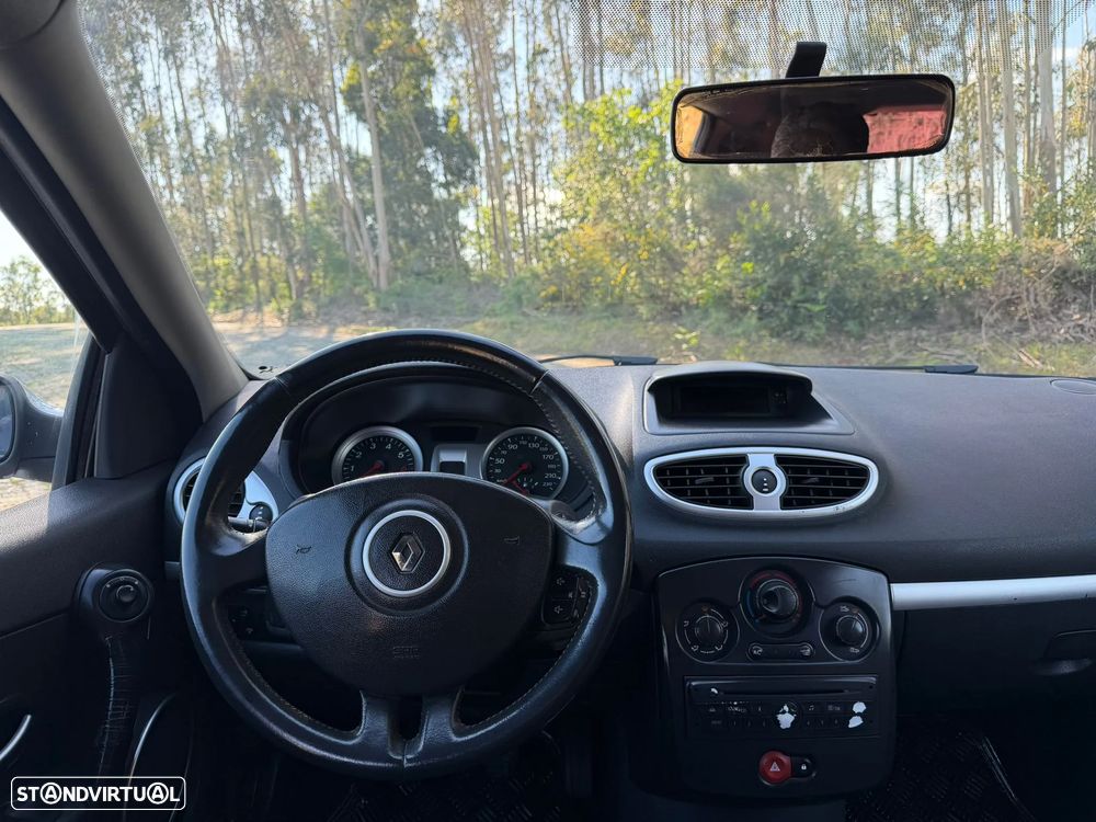 Renault Clio Sport Tourer - 6