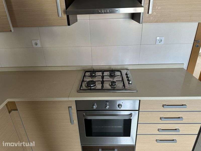 T2 Castelo Branco SEMINOVO 130 m2 - Reduçao de valor - Grande imagem: 3/12