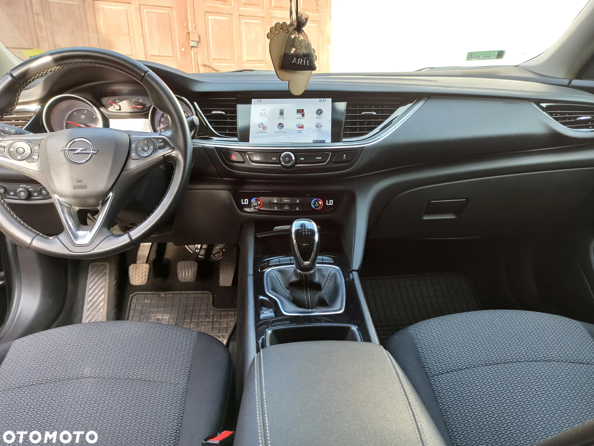 Opel Insignia - 6