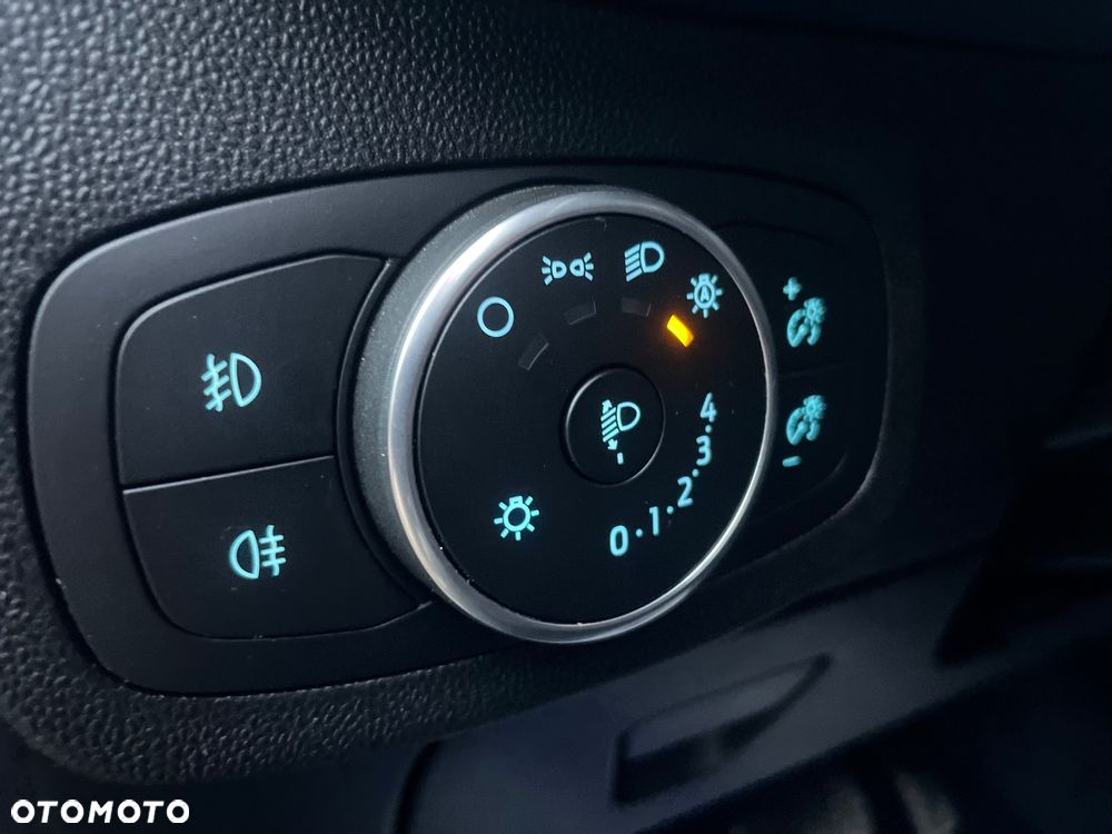 Ford Fiesta - 34