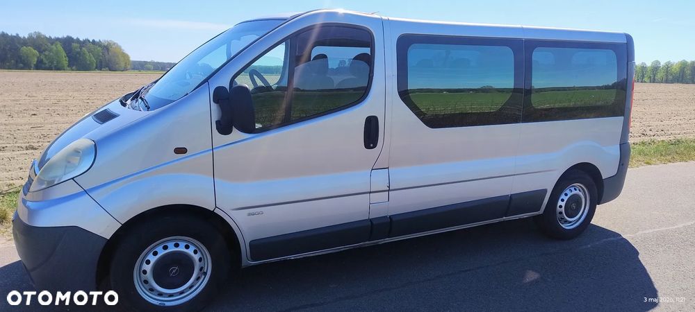 Opel Vivaro L2H1 2.9t Tecshift - 2