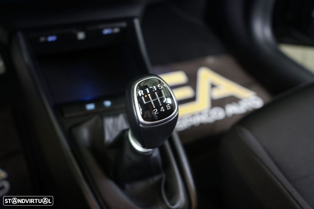 Hyundai Bayon 1.0 T-GDI Connect & Go - 29