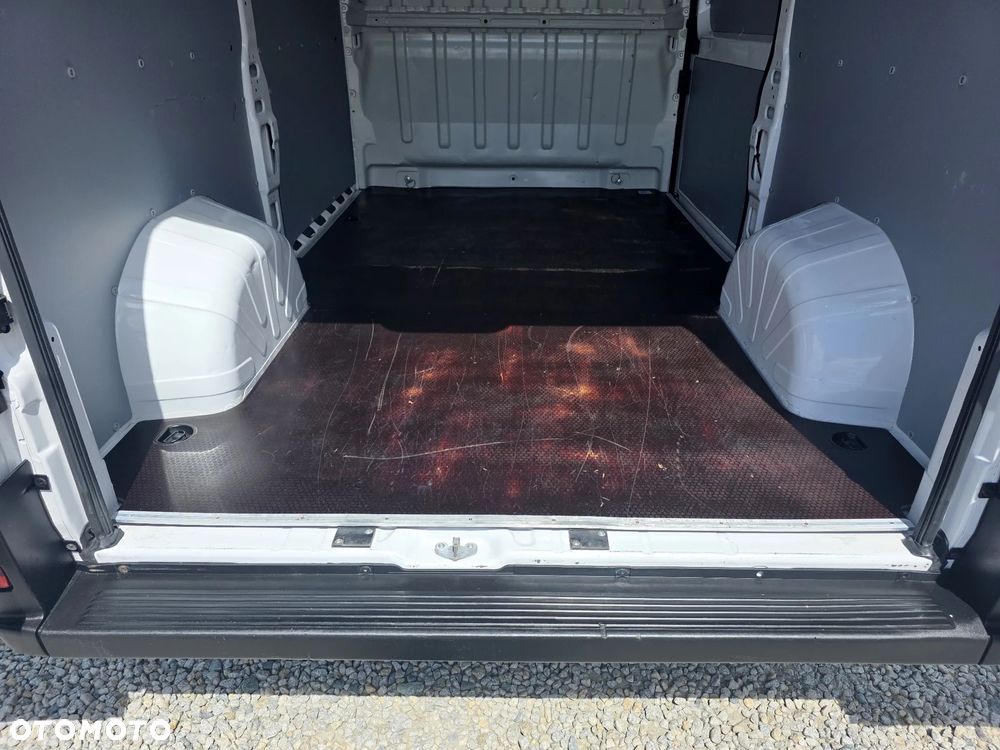 Fiat DUCATO 2,3 MJT 140 KONNY ŚREDNI WYSOKI L2H2 KLIMA WEBASTO KAMERA GWARANCJA - 36