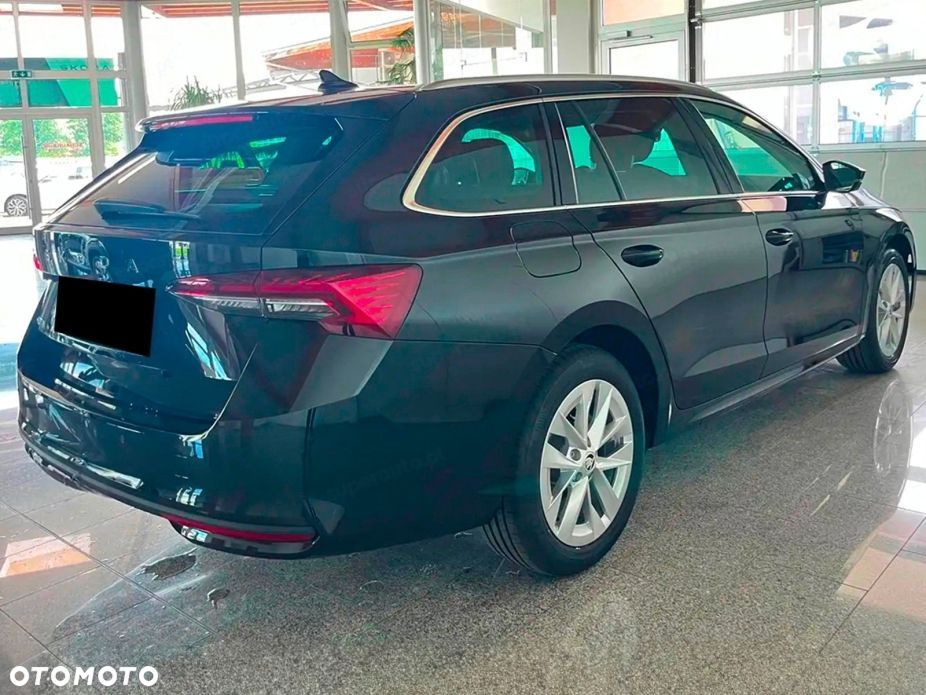 Skoda Octavia - 3