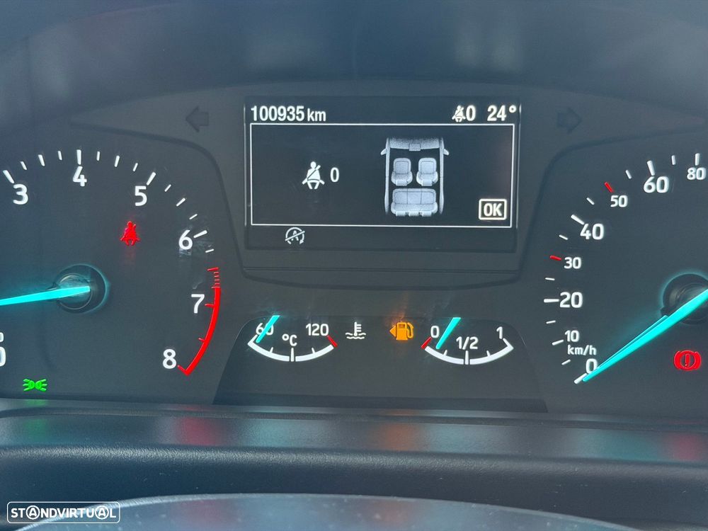 Ford Fiesta 1.0 EcoBoost S&S ST-LINE - 31