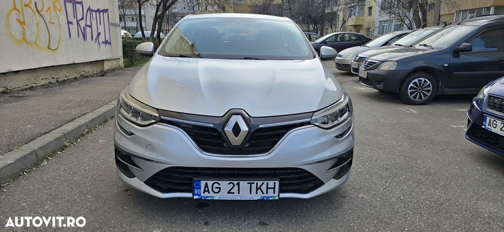 Renault Megane TCe 114 GPF Zen - 9