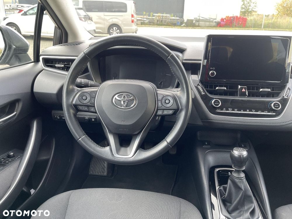 Toyota Corolla - 11