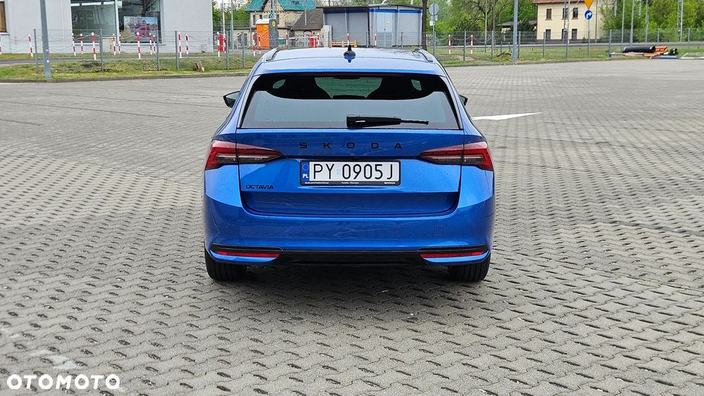 Skoda Octavia 1.5 TSI mHEV Sportline DSG - 4
