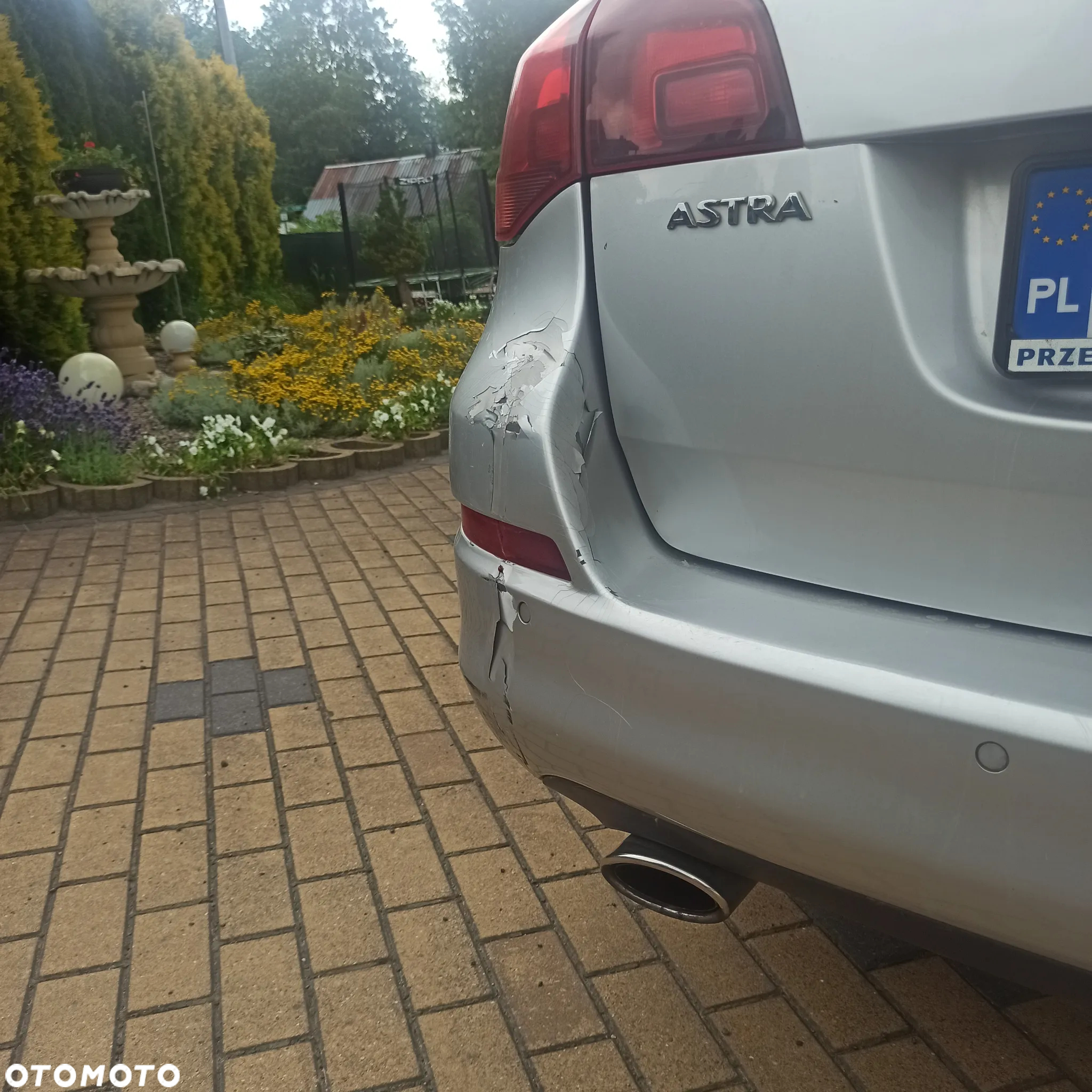 Opel Astra IV 2.0 CDTI Cosmo - 7