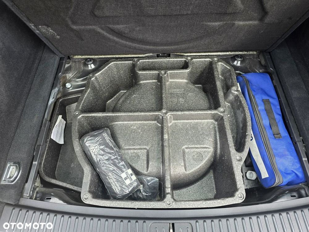 Volkswagen Touareg 3.0 V6 TDI BMT Business Line - 27