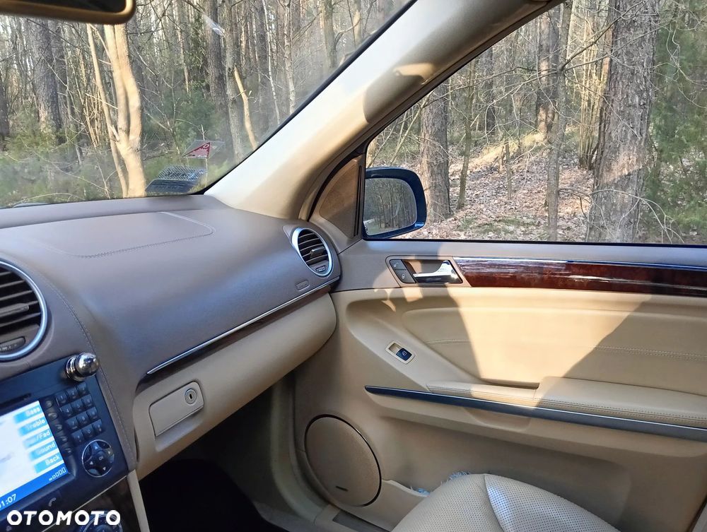 Mercedes-Benz GL 420 CDI - 16