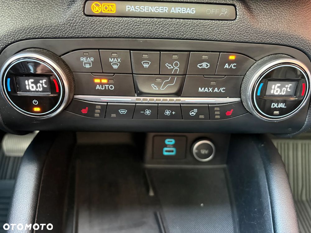 Ford Kuga Vignale 2.0 EcoBlue AWD - 23