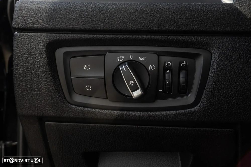 BMW 218 - 17