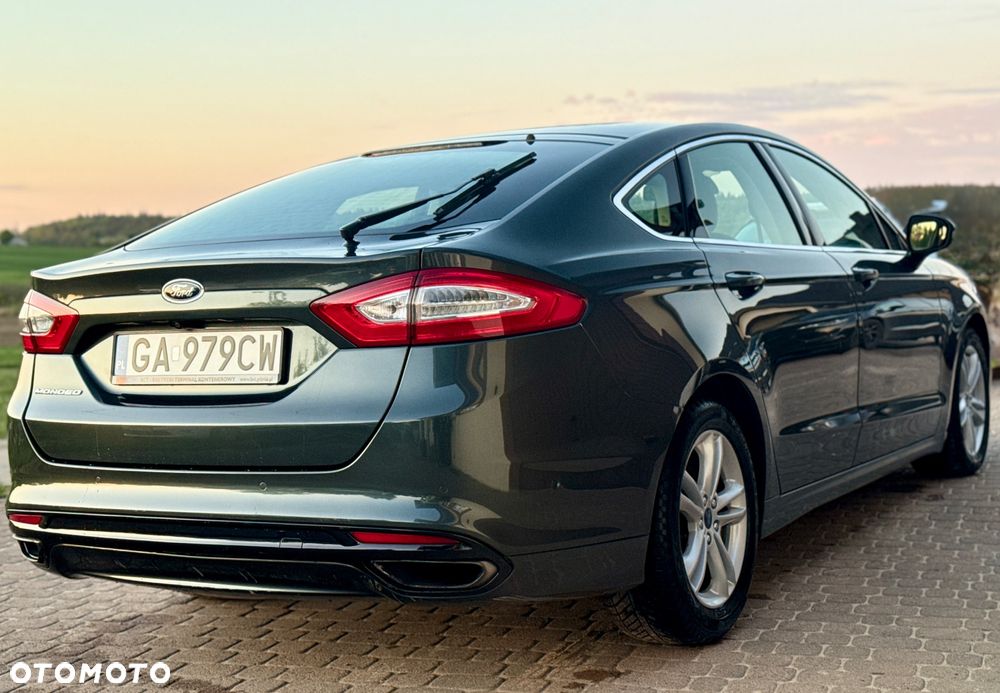 Ford Mondeo 2.0 EcoBoost Titanium - 22