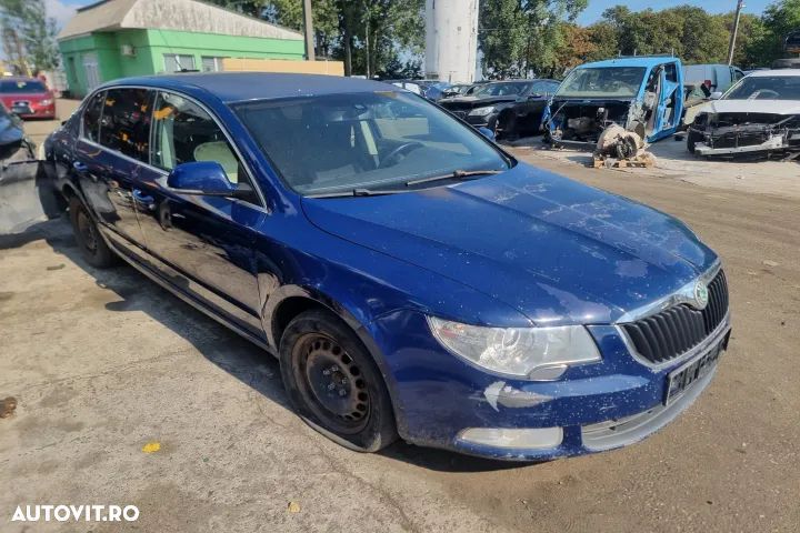 Dezmembrez Skoda Superb 2 motor 2.0tdi 140cp BMM  dezmembrari turbina injectoare alternator electromotor - 2