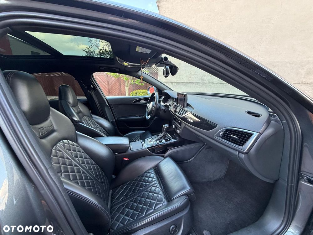 Audi A6 Avant - 16
