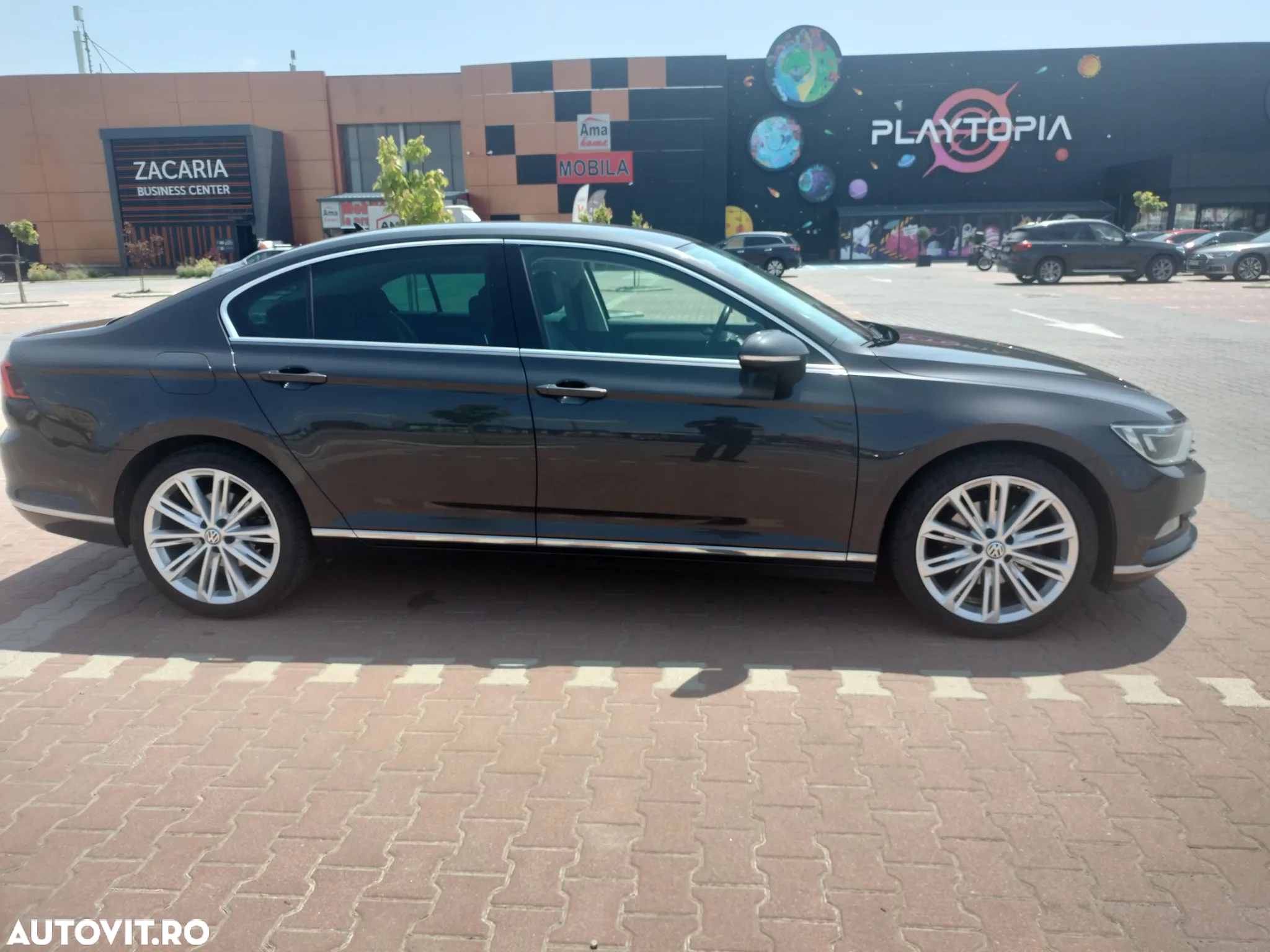 Volkswagen Passat 2.0 TDI DSG Highline - 15