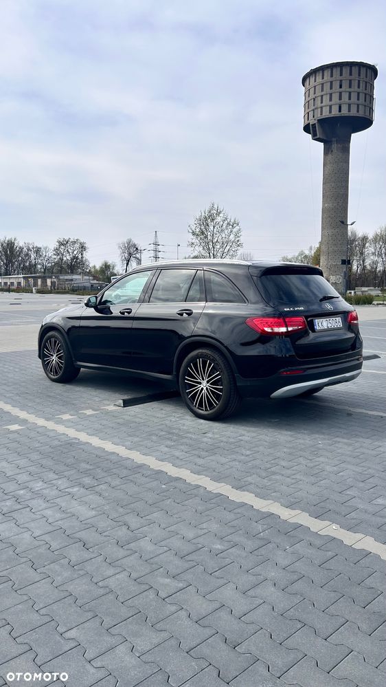 Mercedes-Benz GLC - 5