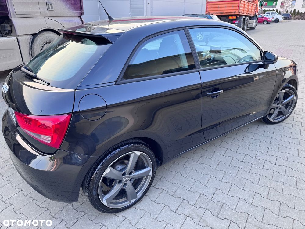 Audi A1 3-drzwiowe 1.4 TFSI S tronic S line Sportpaket - 4