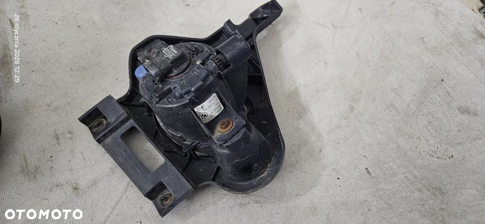 Kratka zderzaka grill nerka halogen lewy prawy ramka BMW seria 1 E87 2005r - 10