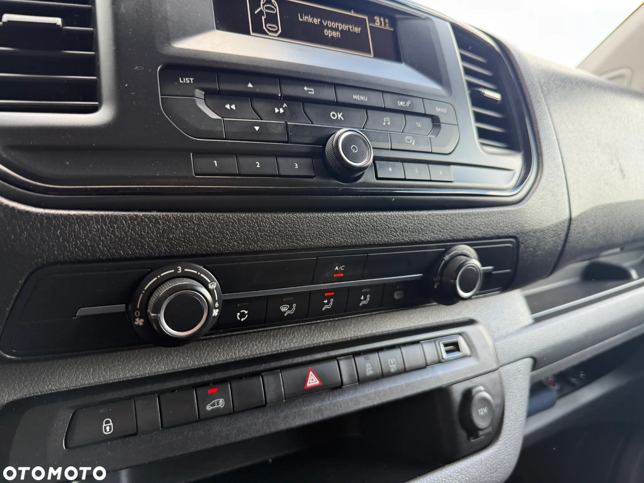 Peugeot Expert 1.6 Diesel Boczne drzwi Klimatyzacja Elektryczne Szyby - 27