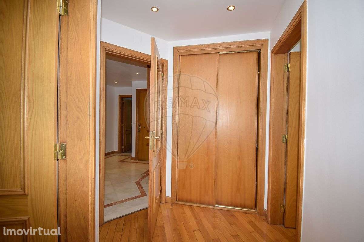 Apartamento T3 para venda - Grande imagem: 2/17