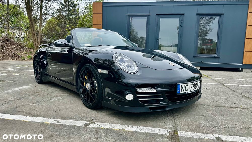 Porsche 911 - 9