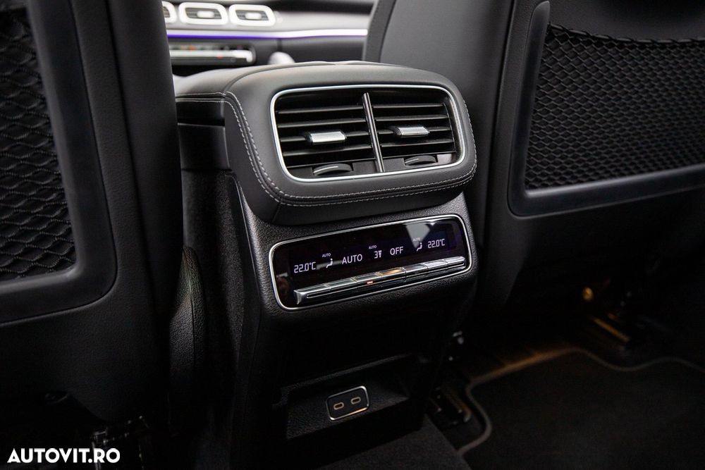 Mercedes-Benz GLE Coupe AMG 53 PHEV - 27