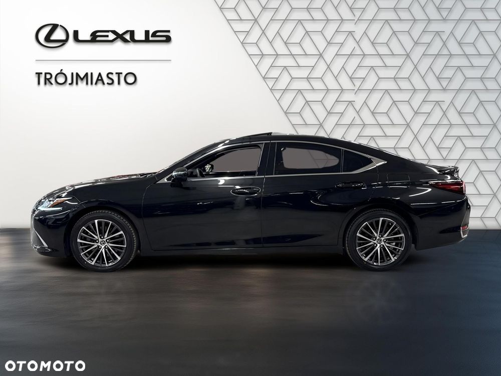 Lexus ES 300h Business Edition - 3