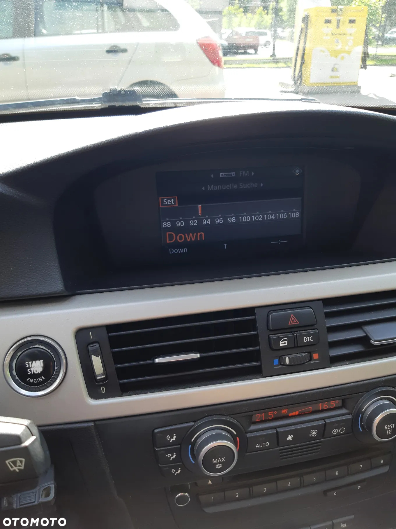 BMW Seria 3 318d DPF Touring - 12