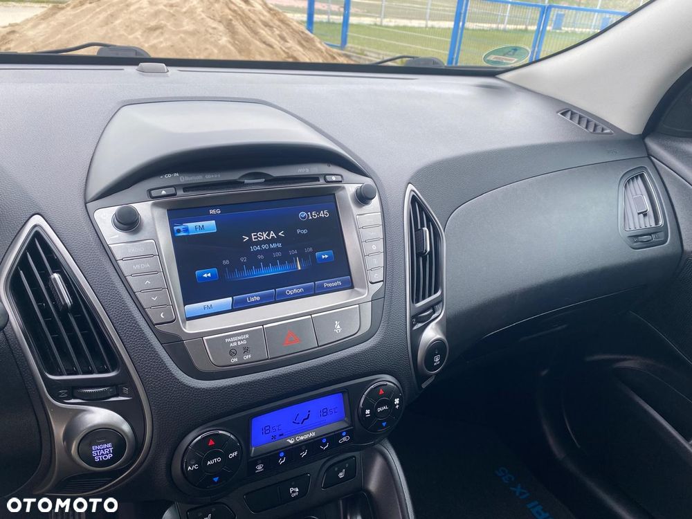 Hyundai ix35 2.0 CRDi 4WD Automatik Premium - 16