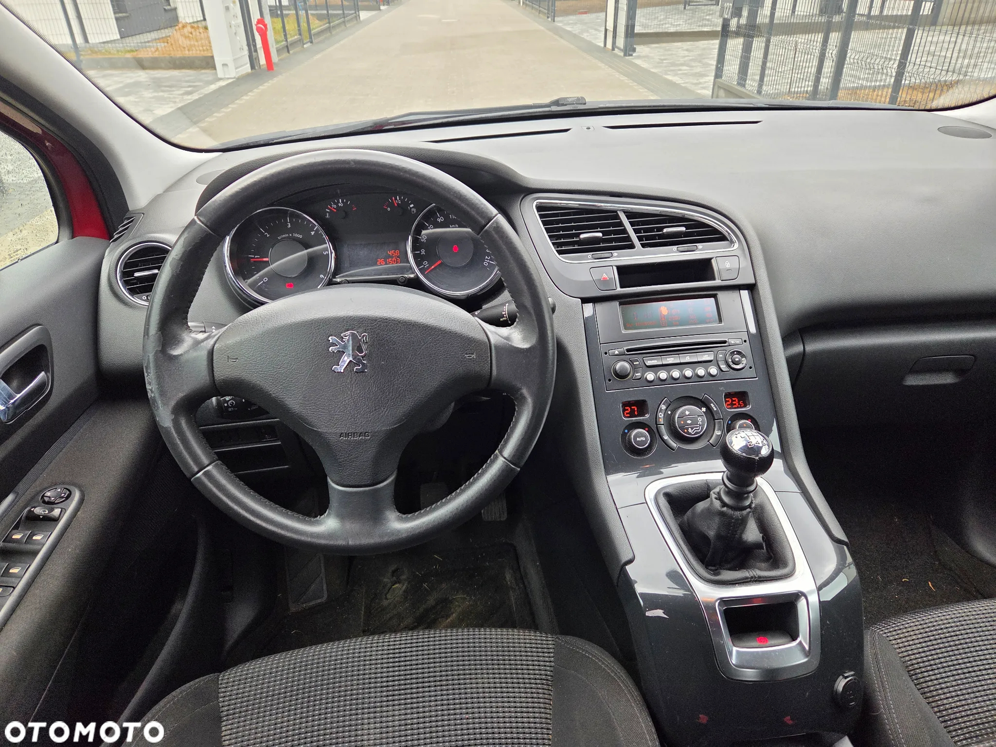 Peugeot 5008 - 10