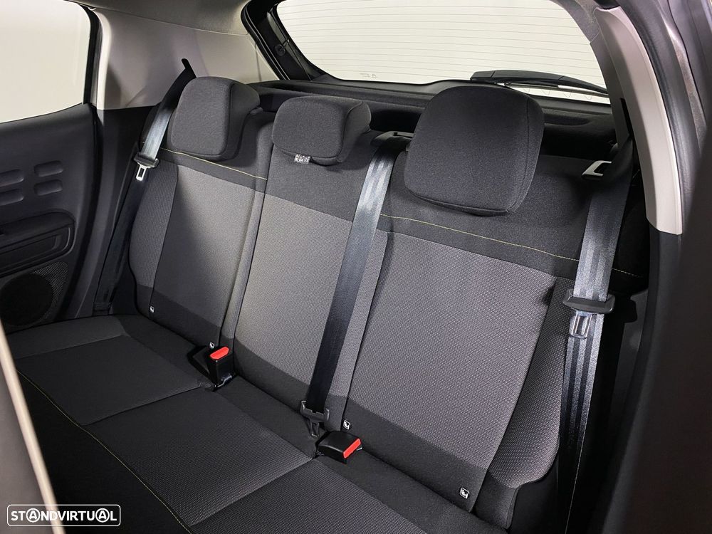 Citroën C3 1.2 PureTech C-Series - 17
