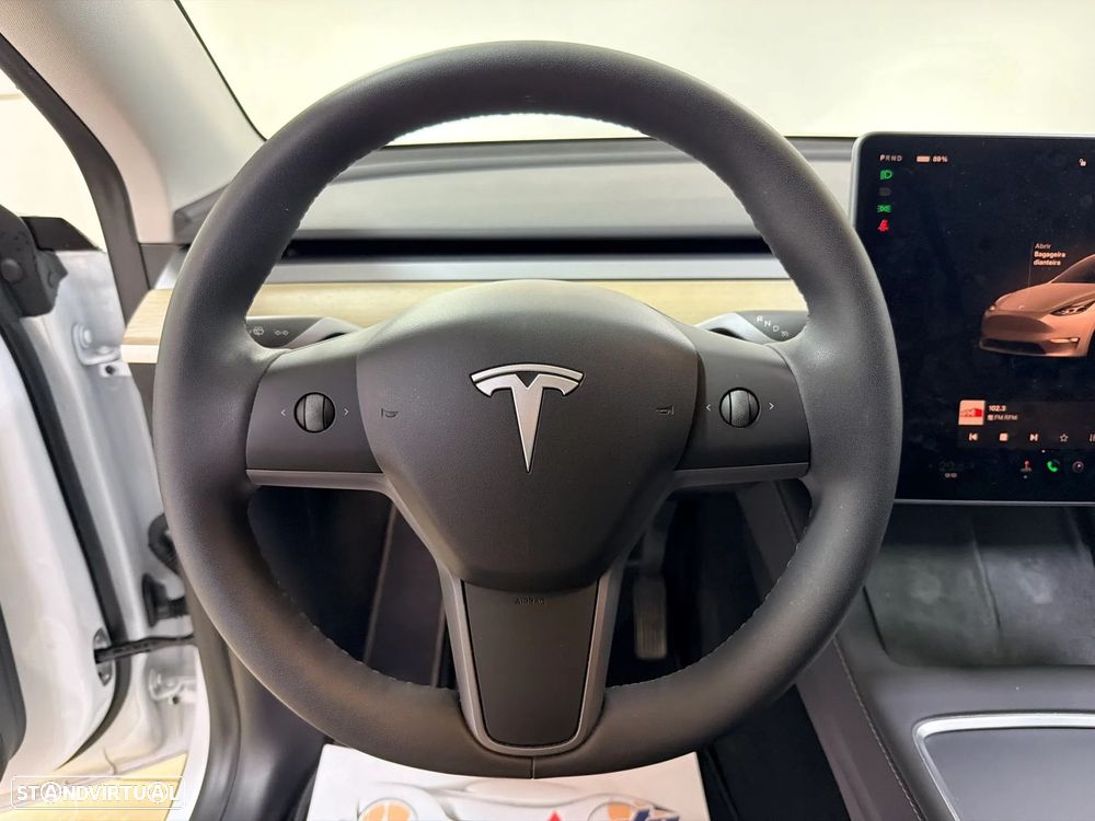 Tesla Model Y Tração Traseira - 19