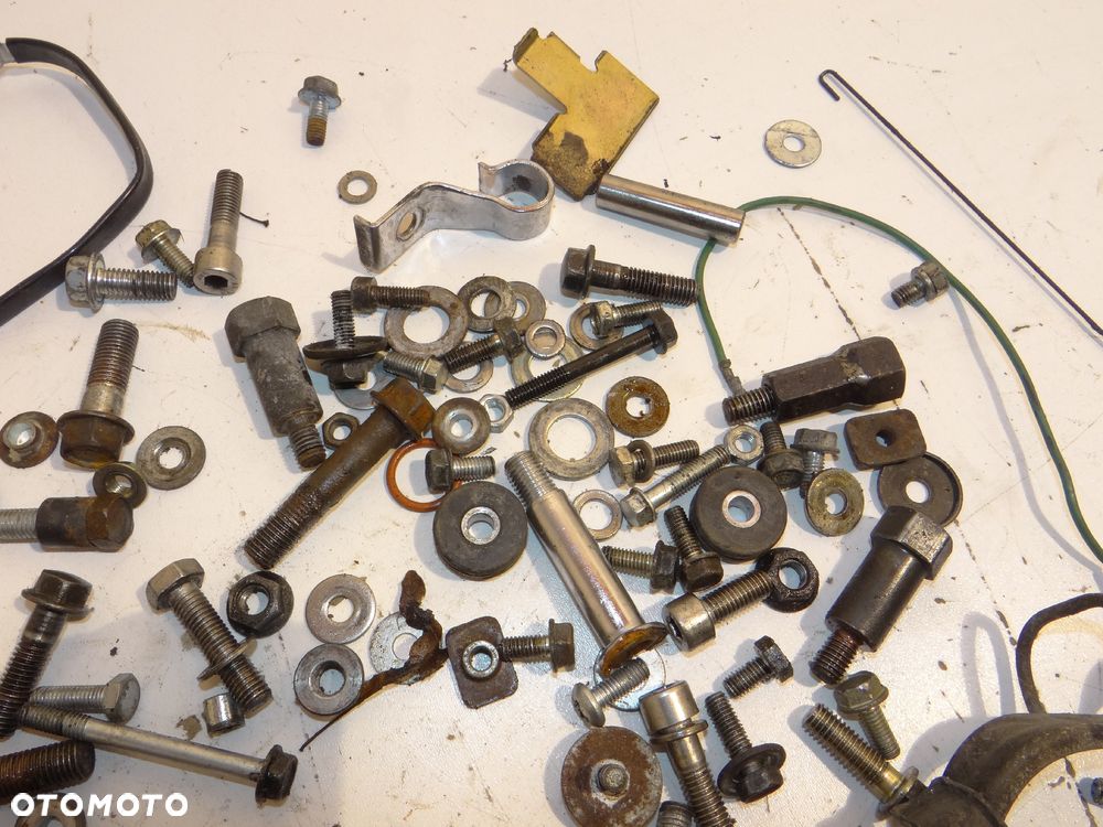 Honda CB 450 Nighthawk 84r śruby podkładki nakrętki blacha H2185 - 3