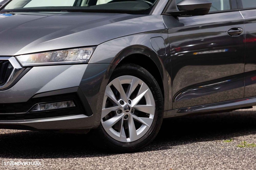 Skoda Octavia - 4