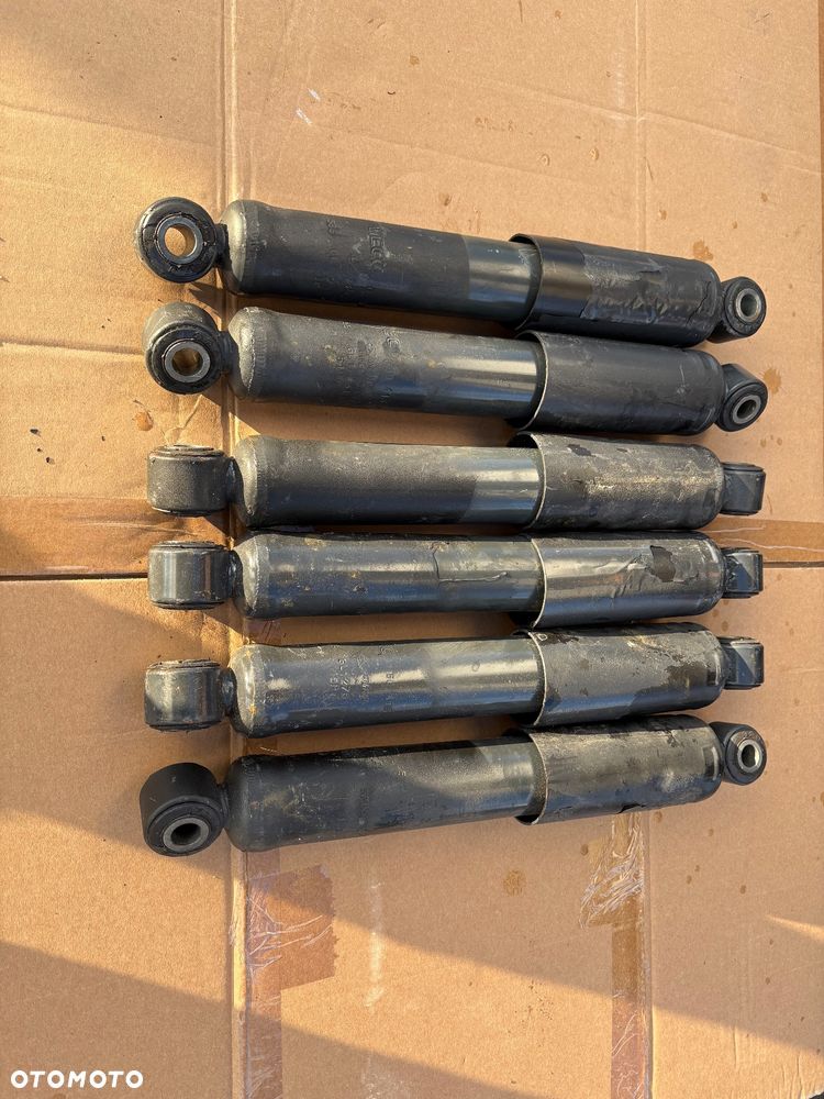 Amortyzator przód Iveco Daily nowy oryginalny 35c 50c 65c 70c - 1