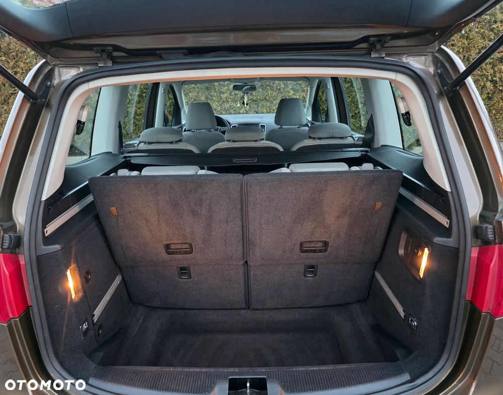 Seat Alhambra 2.0 TDI DPF Ecomotive - 36