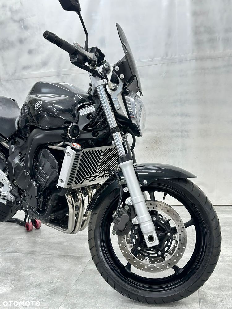 Yamaha FZ6 - 2