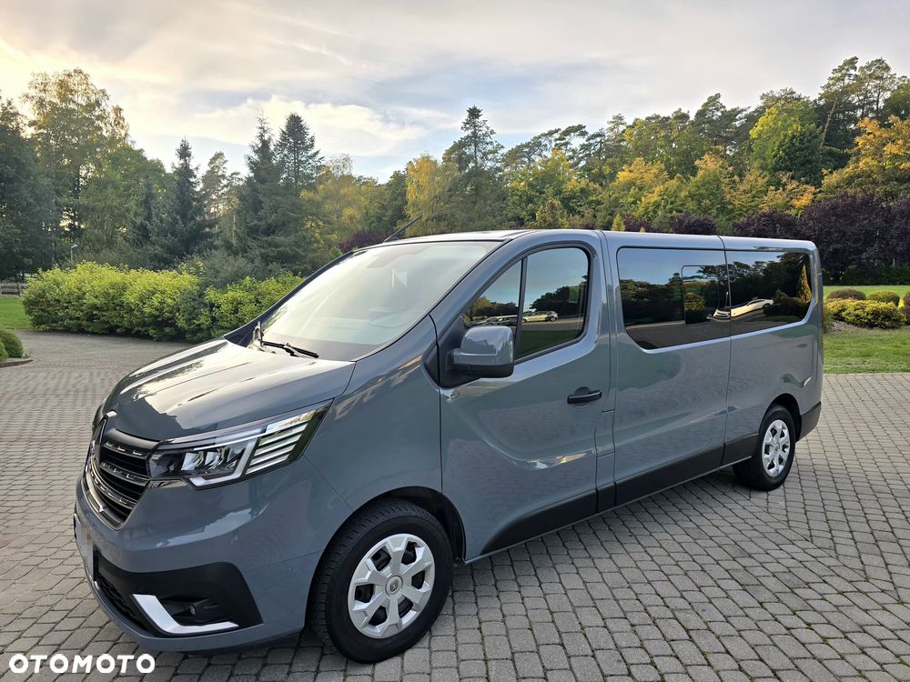 Renault Trafic - 12
