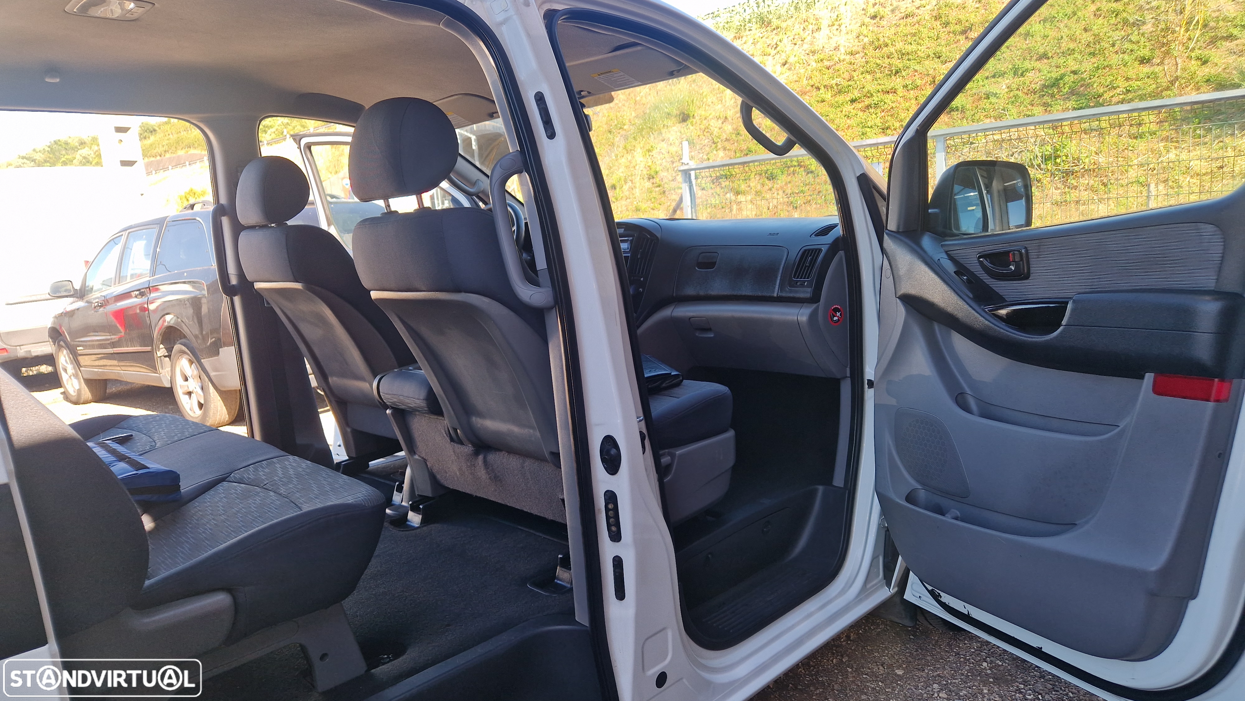 Hyundai H-1 Starex H1 2.5 CRDi - 15