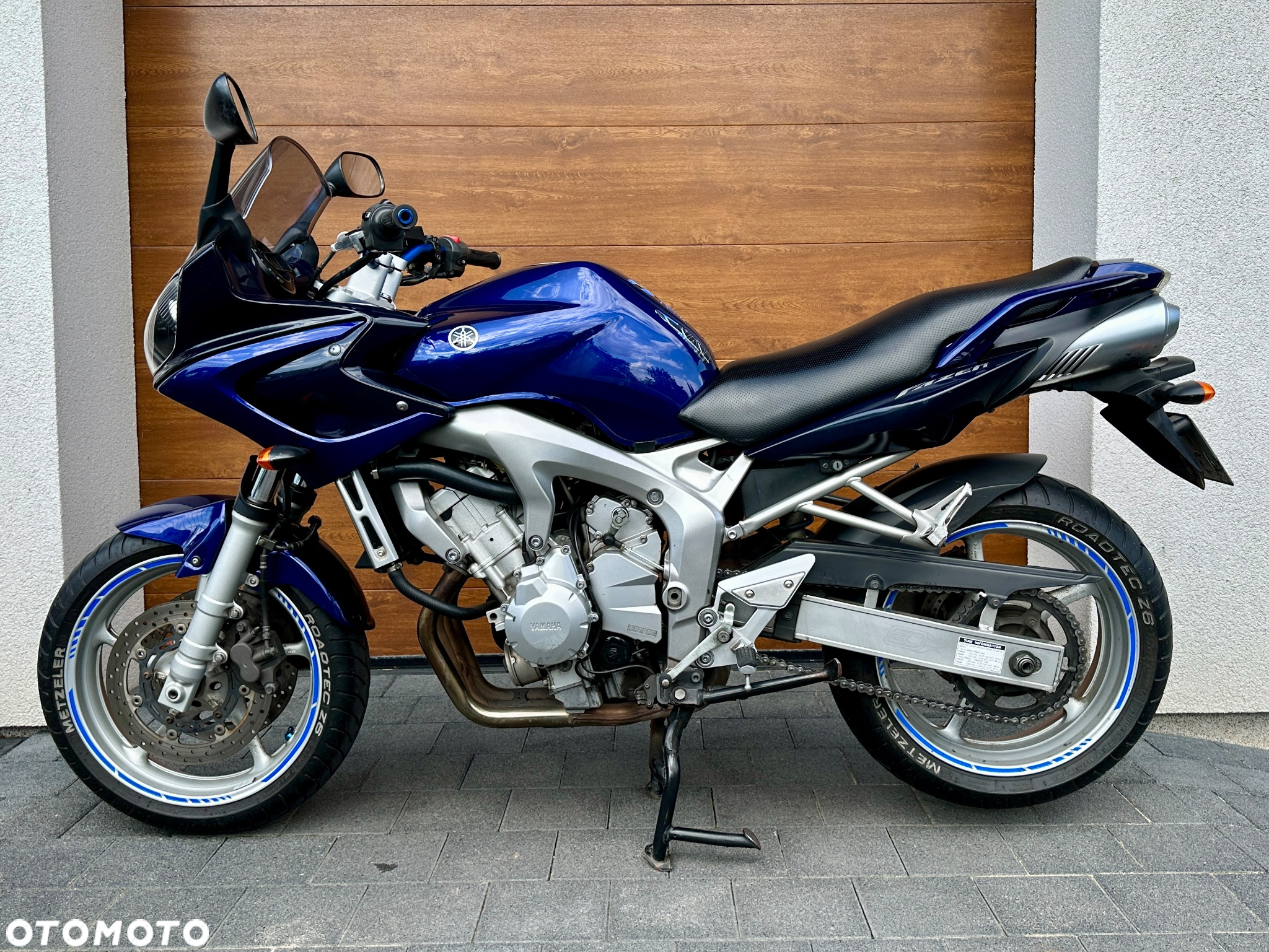 Yamaha FZ6 - 3