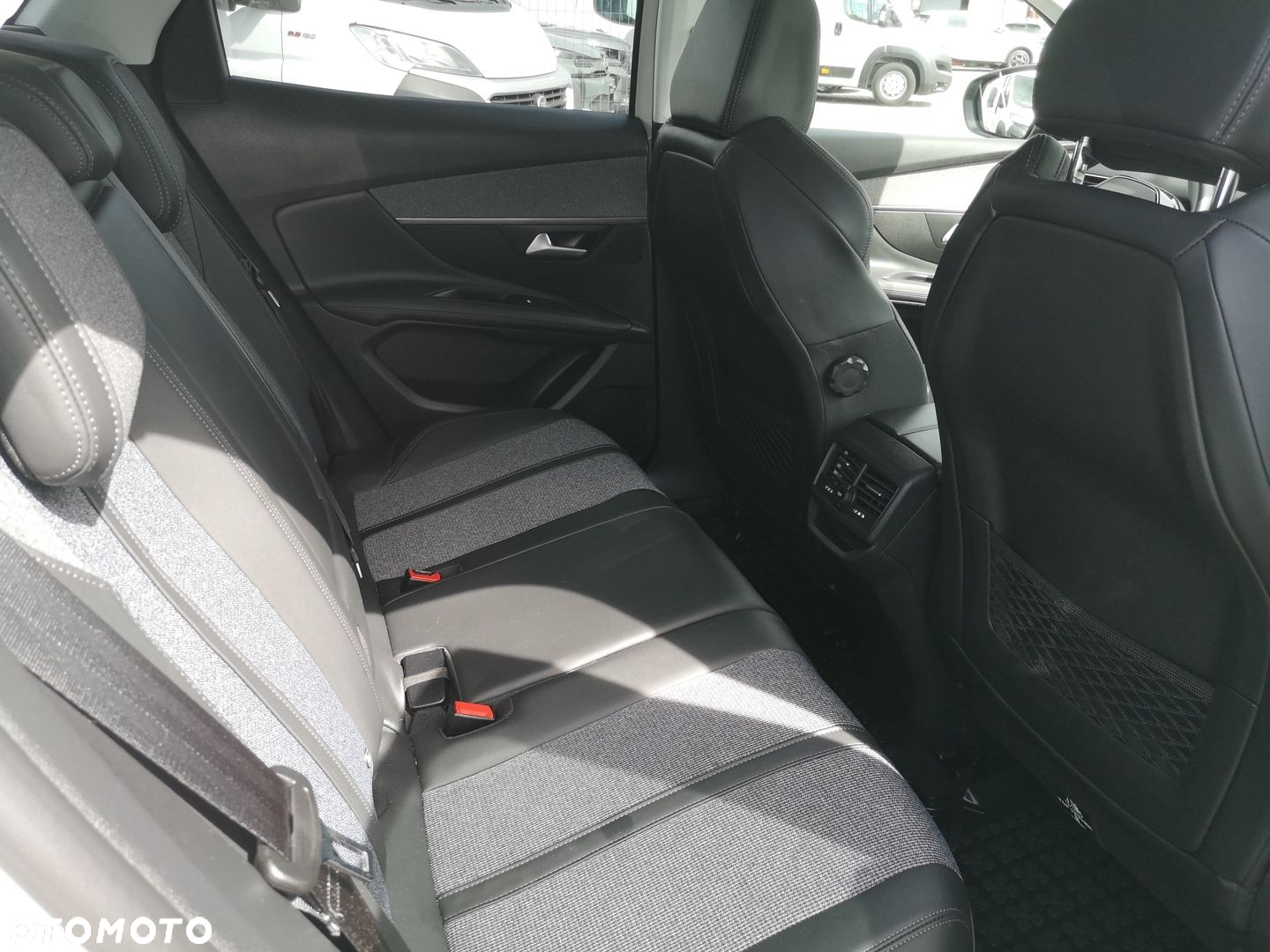 Peugeot 3008 - 9