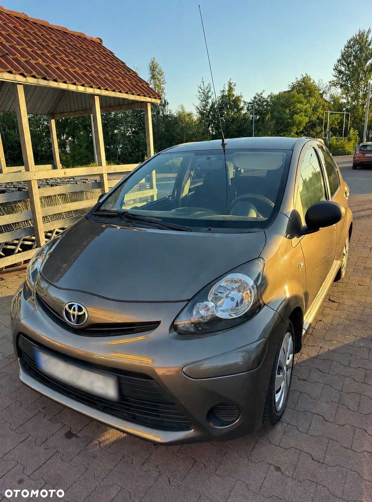 Toyota Aygo - 1