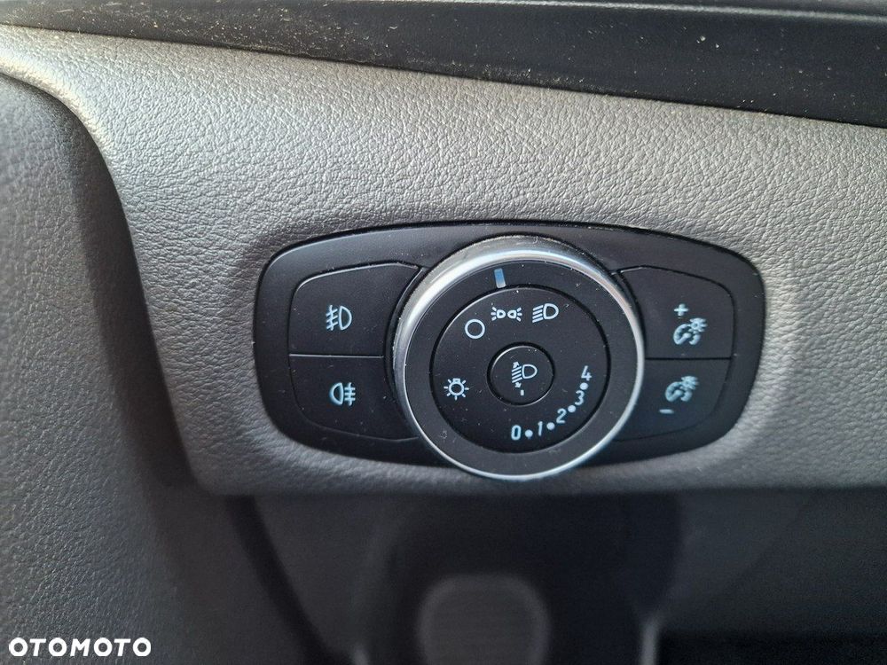 Ford Transit Custom - 21