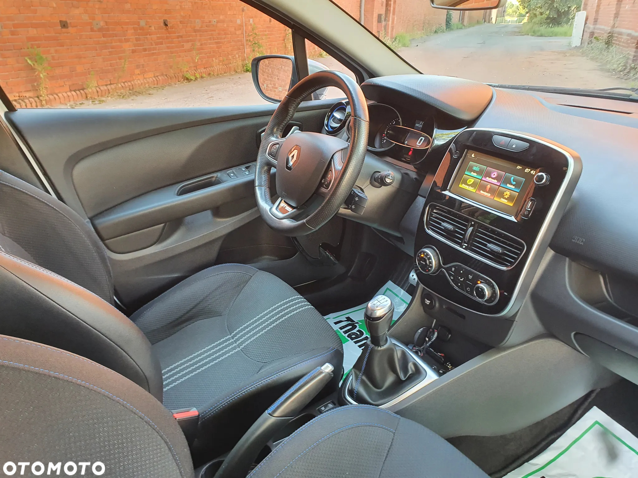 Renault Clio 1.5 dCi Energy Limited Plus - 10