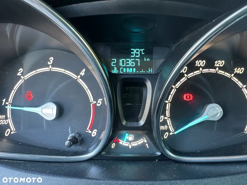 Ford B-MAX - 22