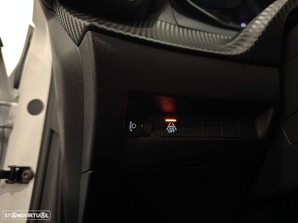Peugeot e-208 50 kWh Active Pack - 49