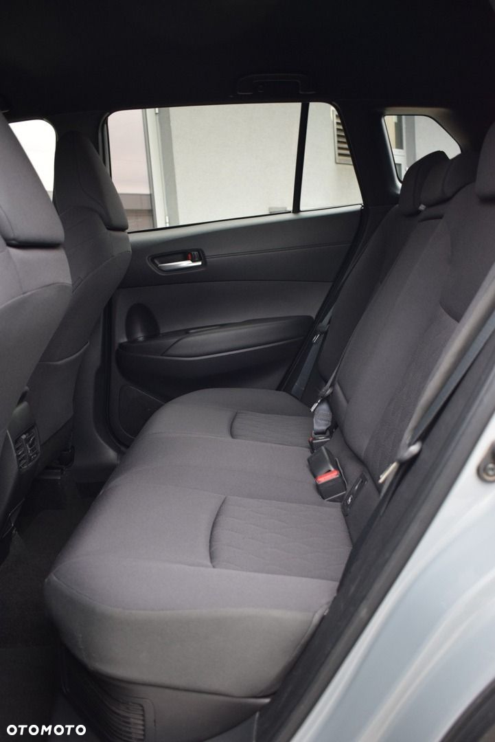 Toyota Corolla Cross - 15