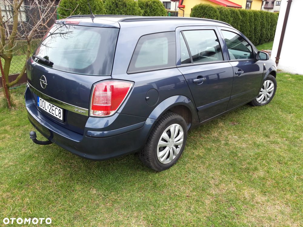 Opel Astra 1.7 CDTI - 4